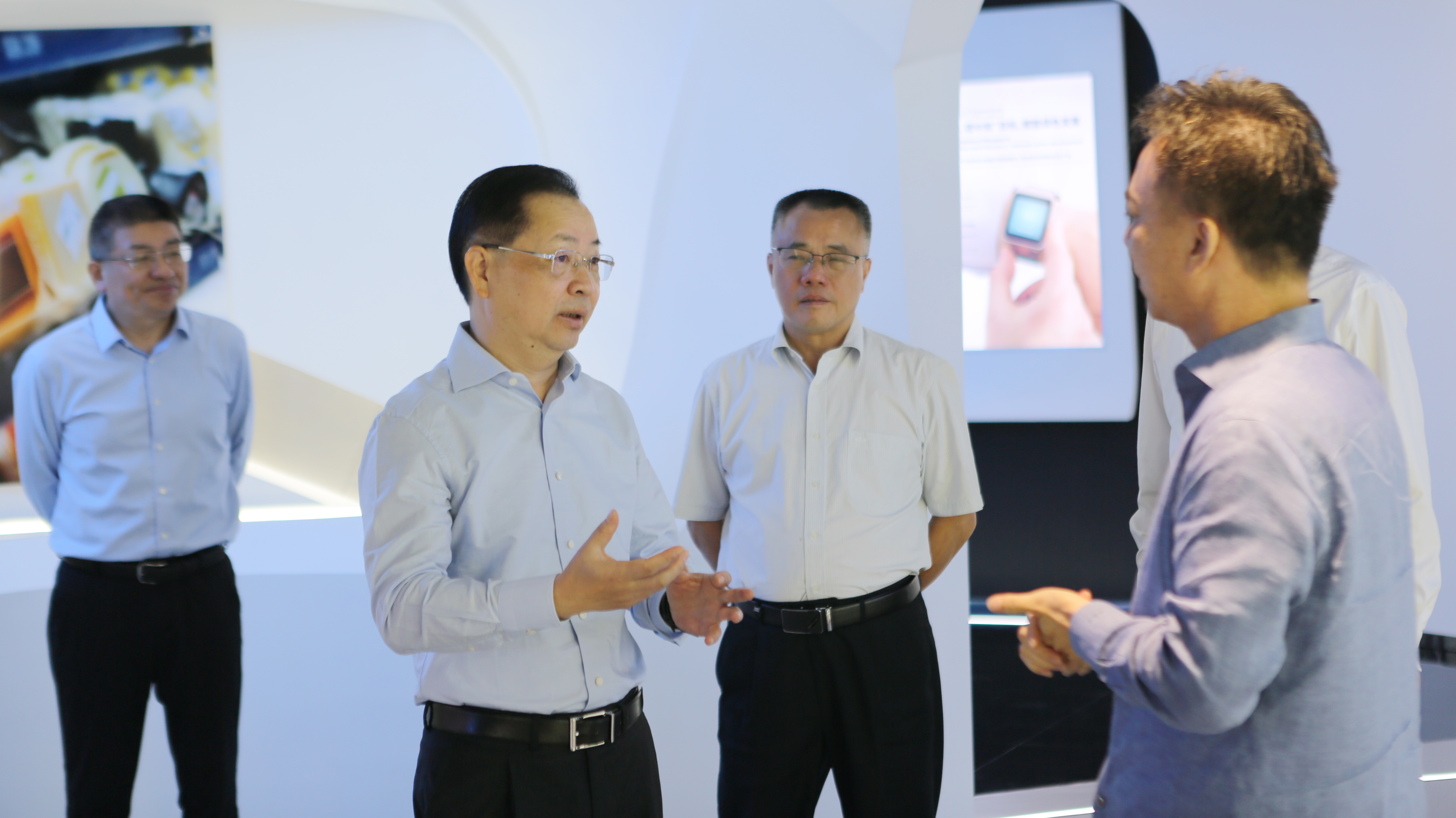 888����(�й�)���޹�˾