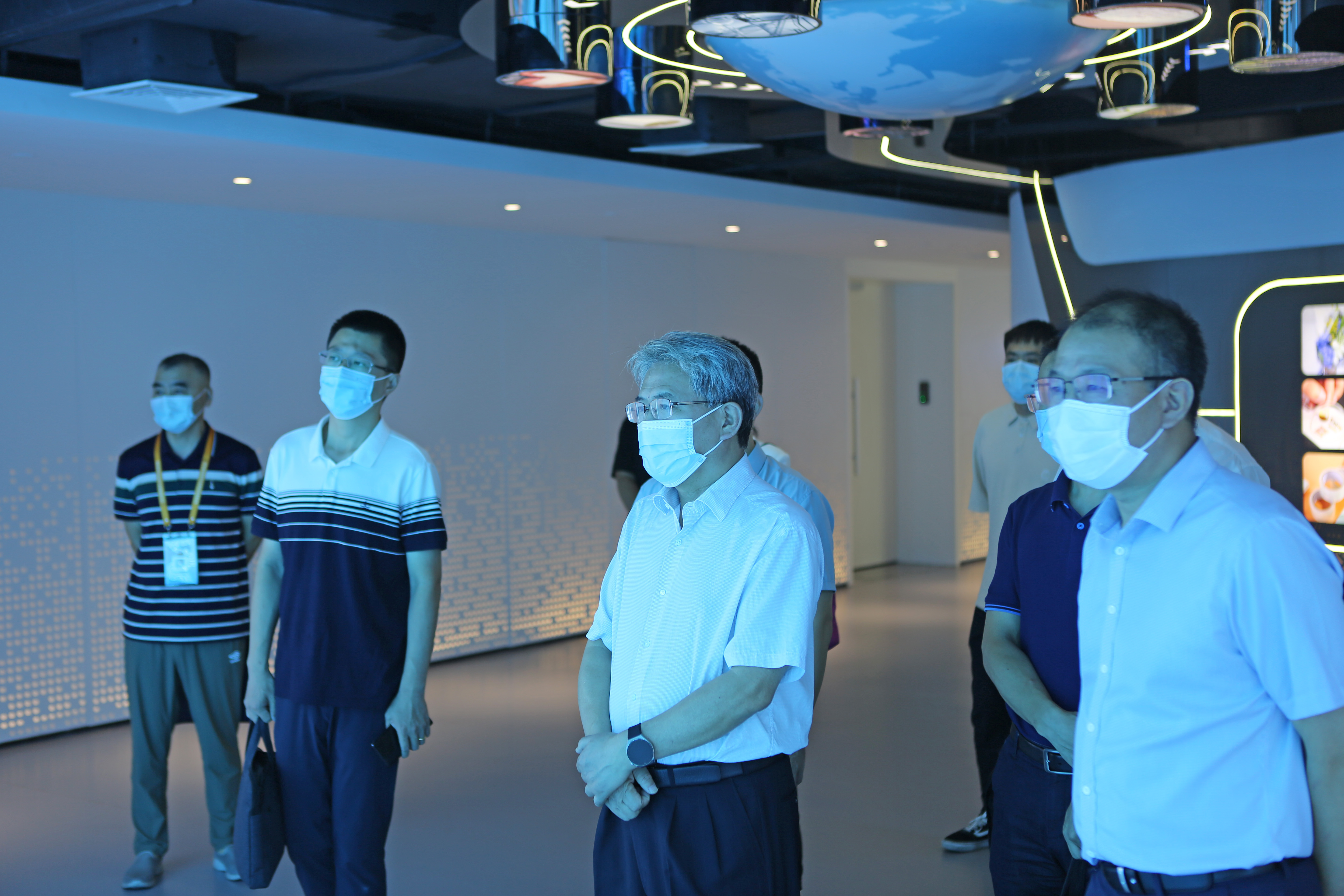 888����(�й�)���޹�˾