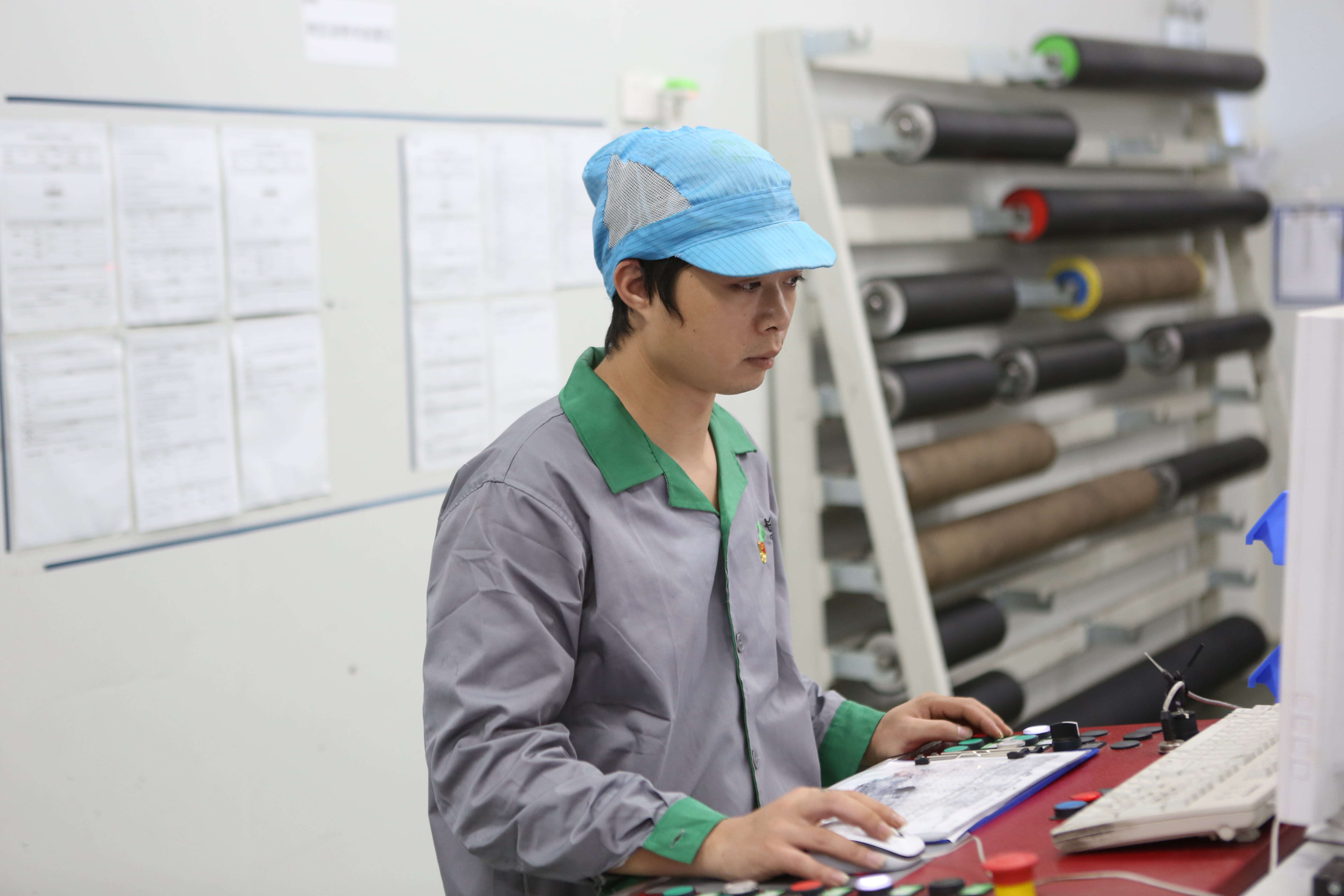 888����(�й�)���޹�˾